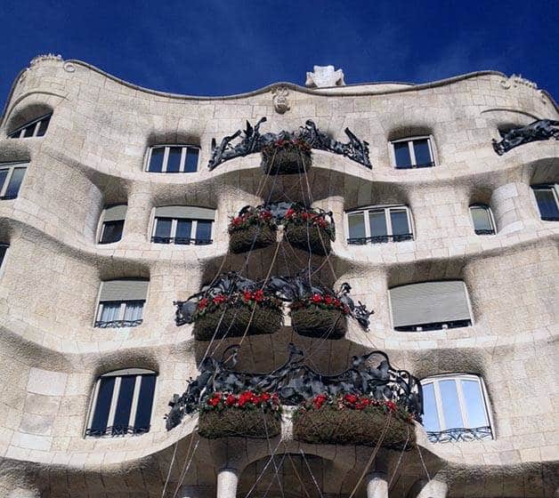 La pedrera façade