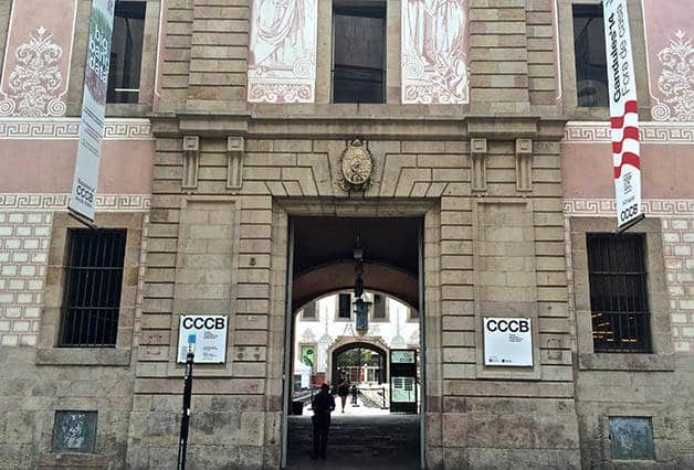 CCCB façade