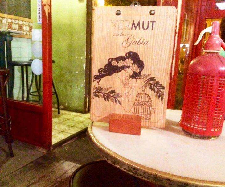 Vermut i a la gàbia intérieur