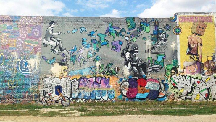 street art tour en bicicleta